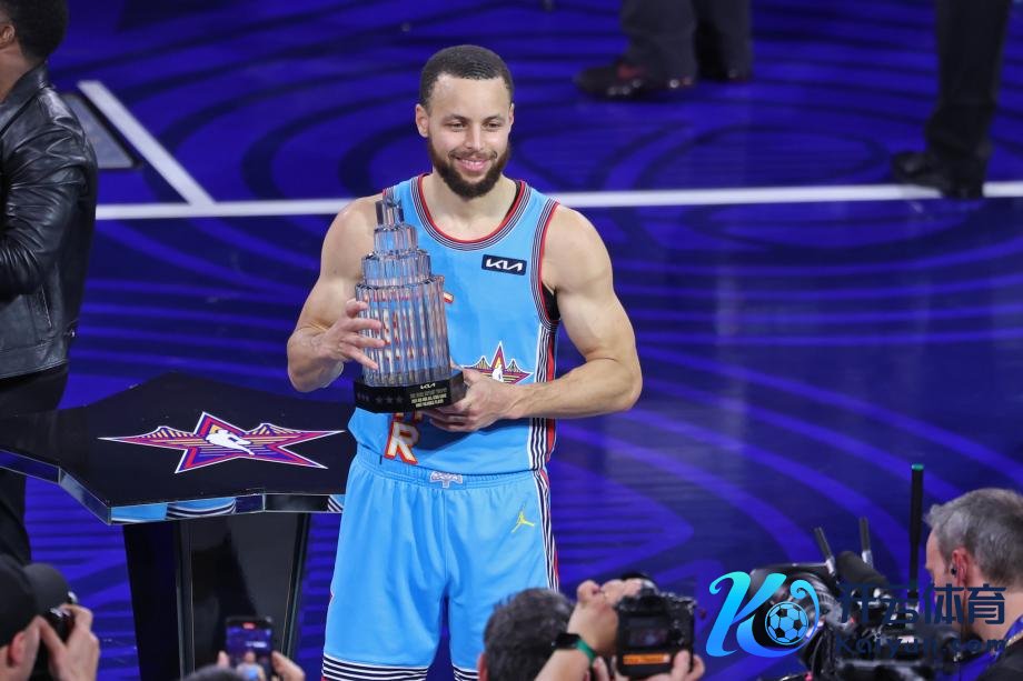 [图]NBA全明星正赛：库里MVP 奥尼尔队夺冠体育最新信息
